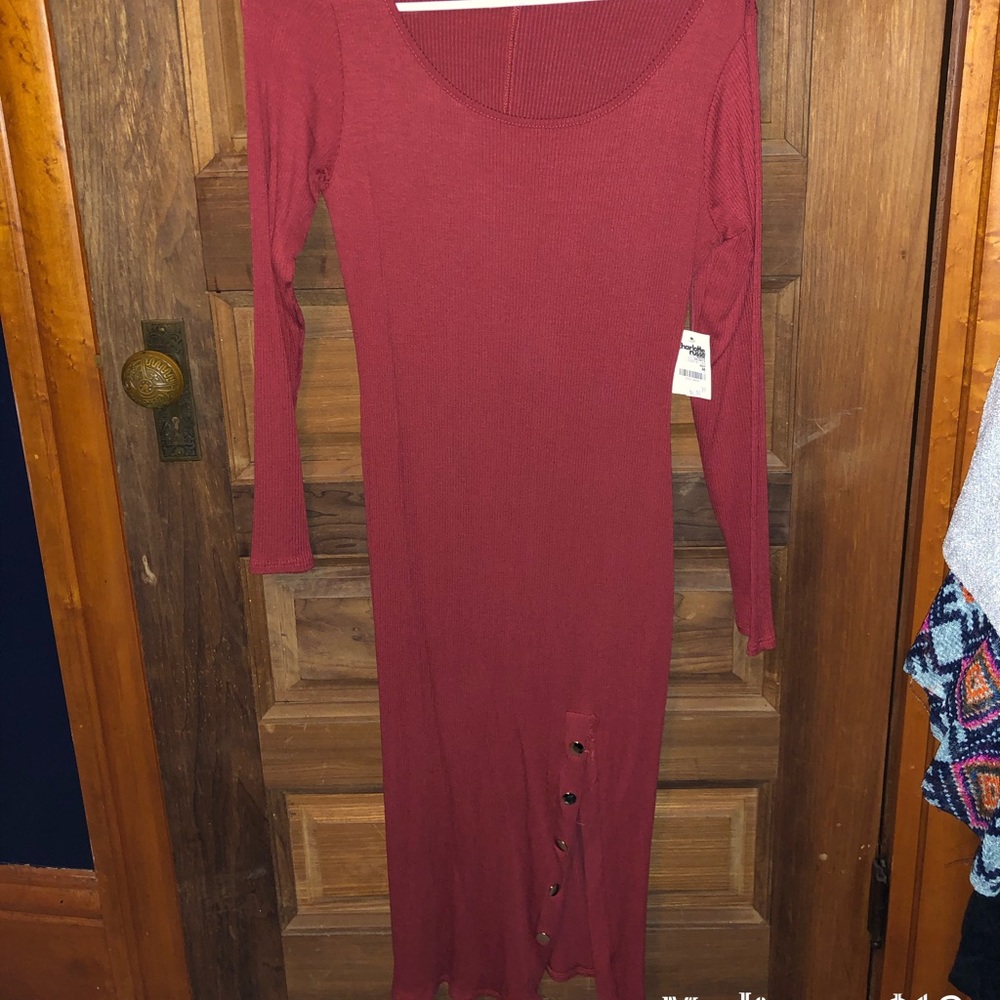 Burgundy Long sleeve dress